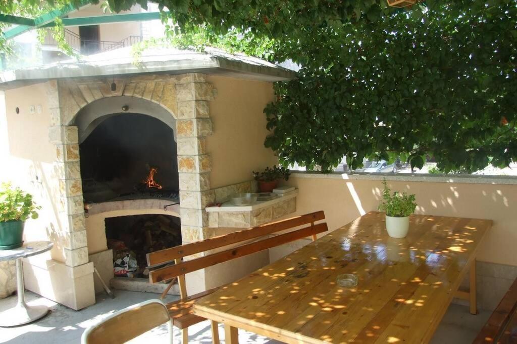 Cosey Studio Apartment For 2 Free Private Parking Makarska Exterior foto