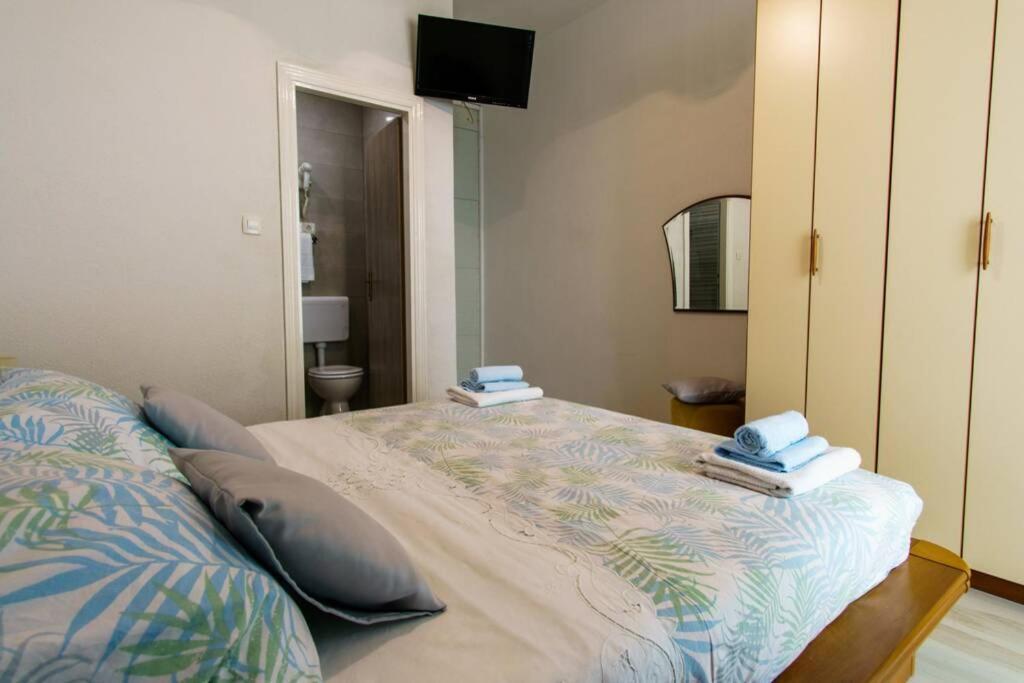 Cosey Studio Apartment For 2 Free Private Parking Makarska Exterior foto